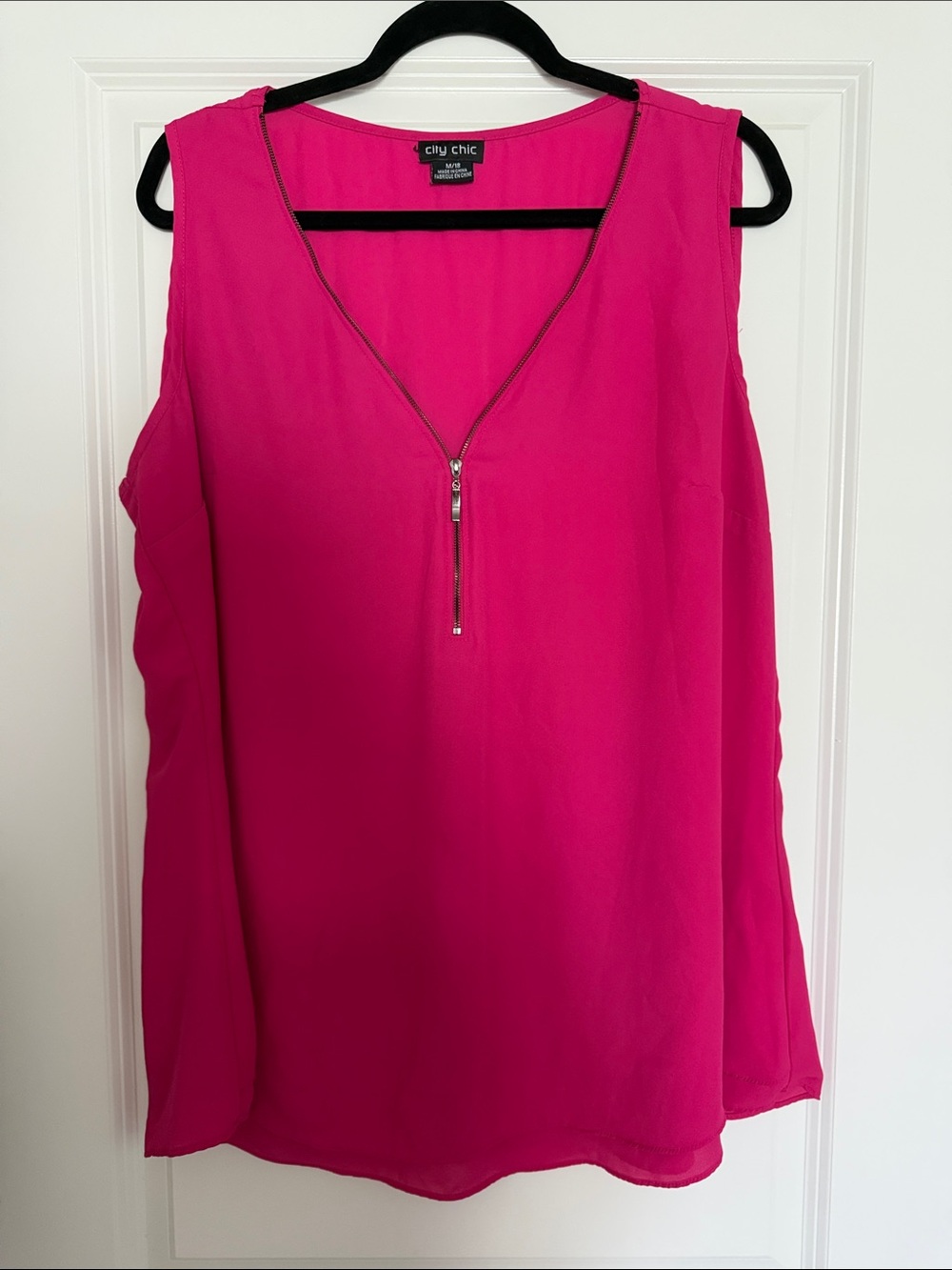 City Chic Hot Pink Sleeveless Zip V-Neck Blouse